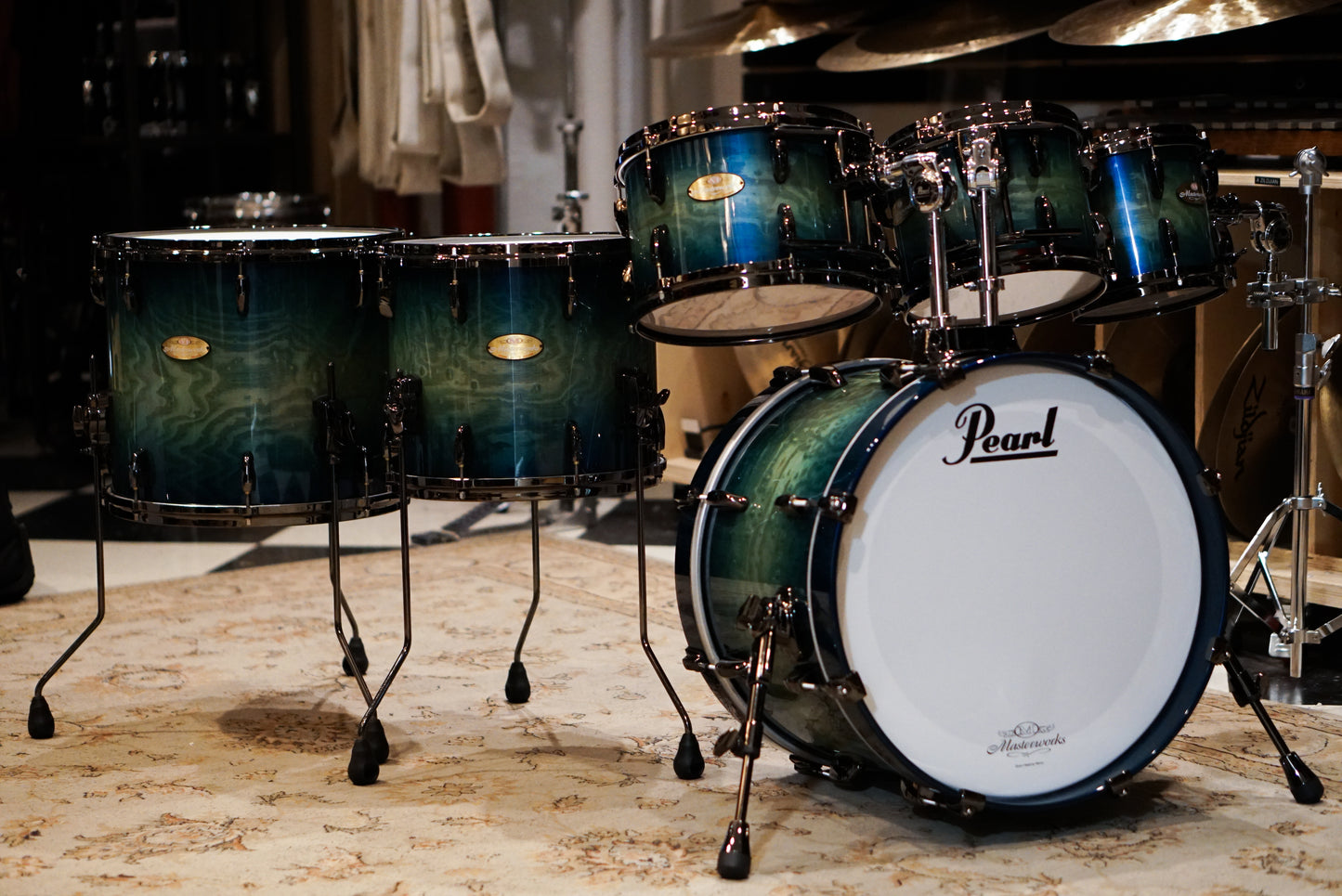 Pearl 10/12/14/16/20" Masterworks Drum Set - Scuba Blue Tamo Ash
