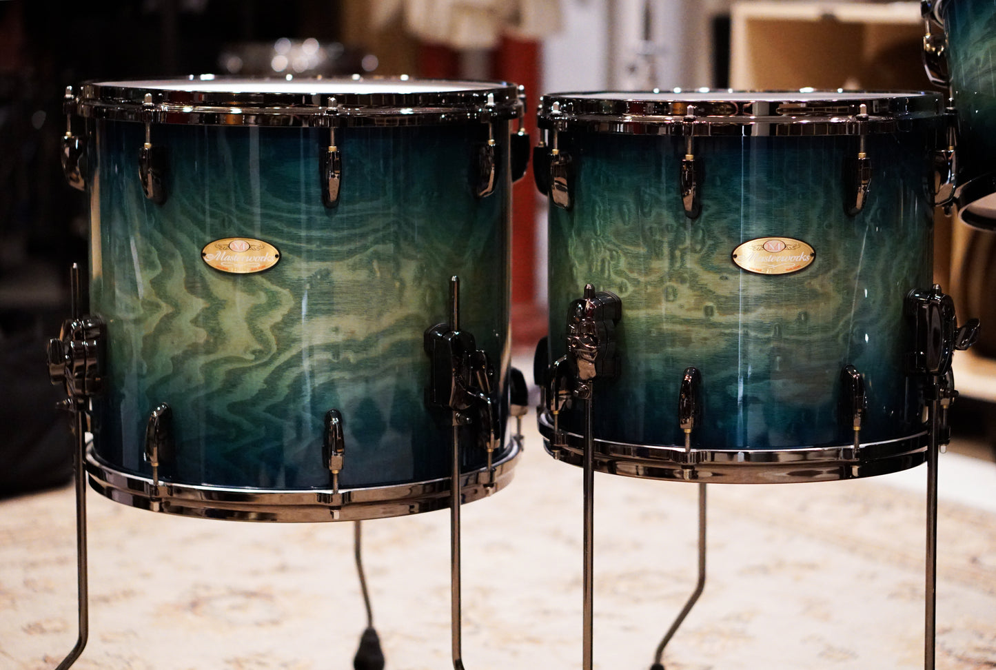 Pearl 10/12/14/16/20" Masterworks Drum Set - Scuba Blue Tamo Ash