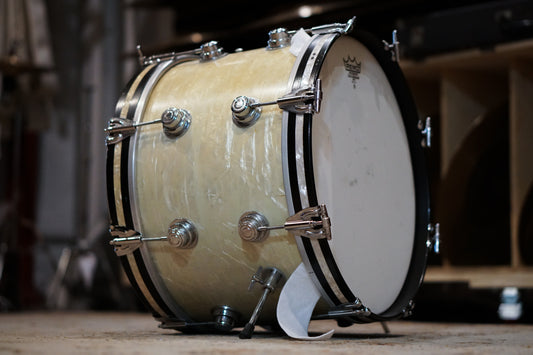 Camco 12x18" Bass Drum - 1960s White Marine Pearl