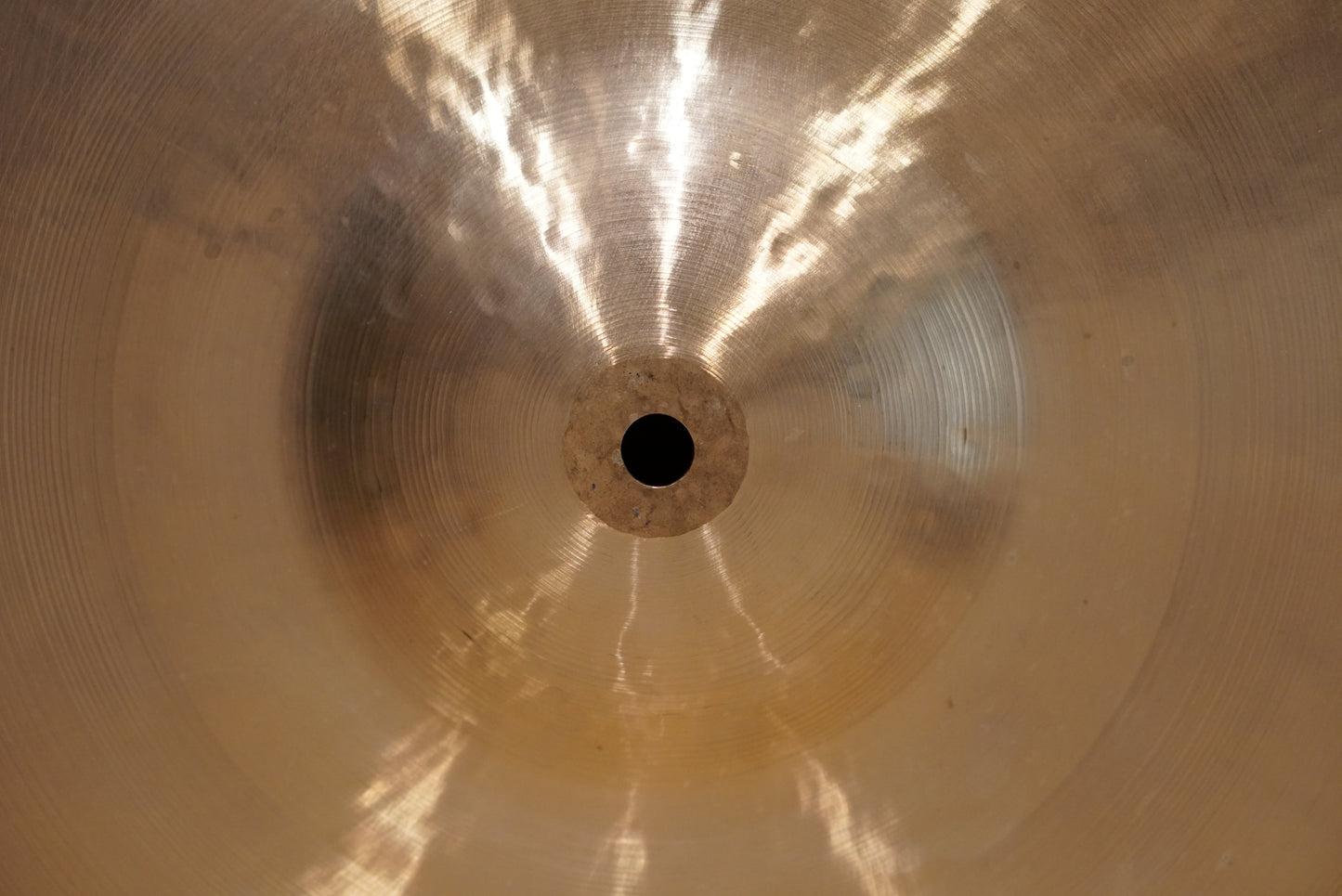 Borba 22" Warm Dark Ride Cymbal - 2467g