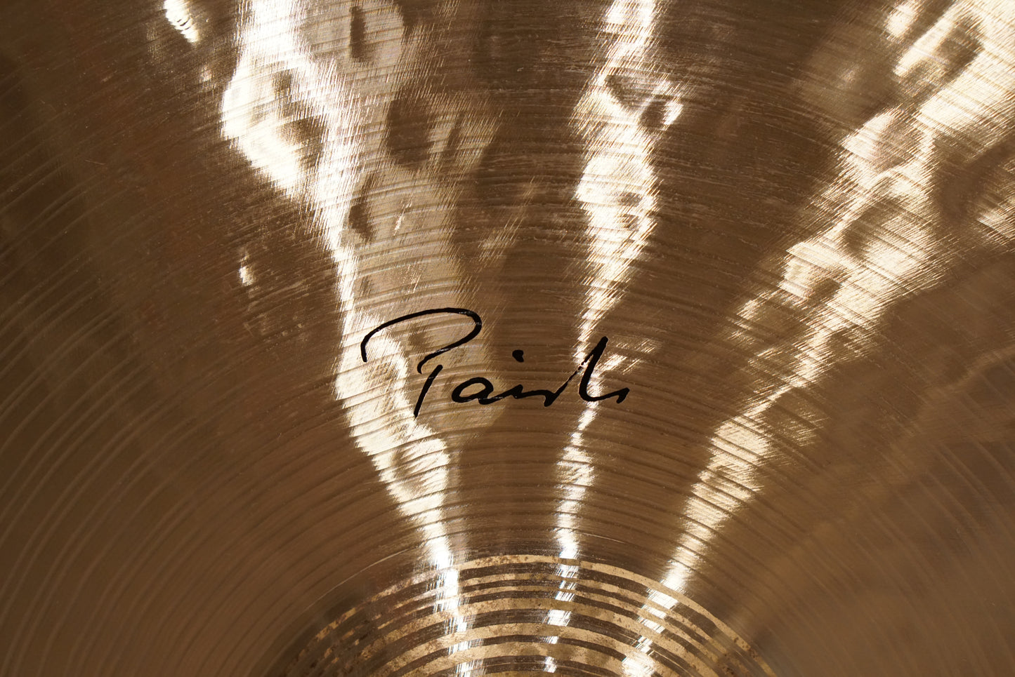 Paiste 14" Signature Traditionals Medium Light Hat Cymbals - 902/1208g