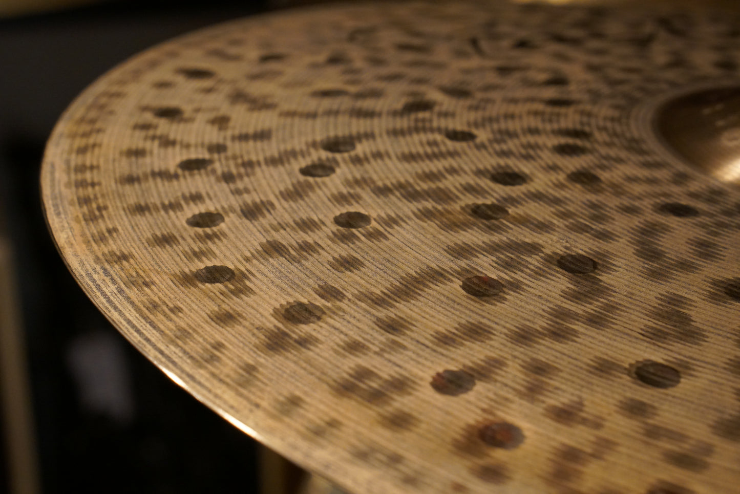 Paiste 20" Signature Dark Energy Mark I Ride Cymbal - 2358g