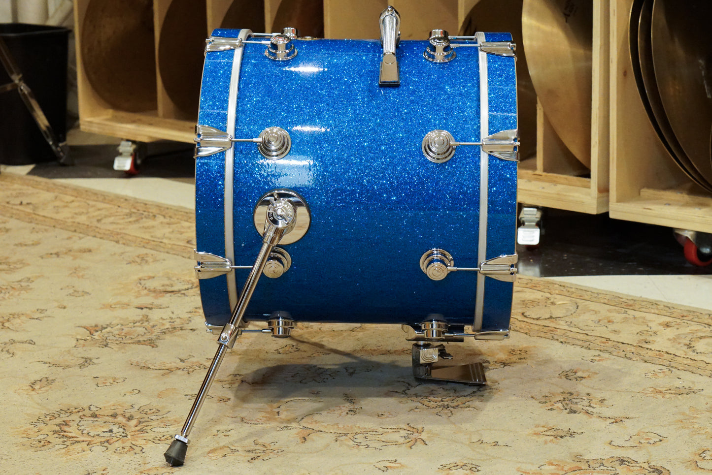 DW 14x18" Collector's Jazz Series Bass Drum - Blue Glass Glitter
