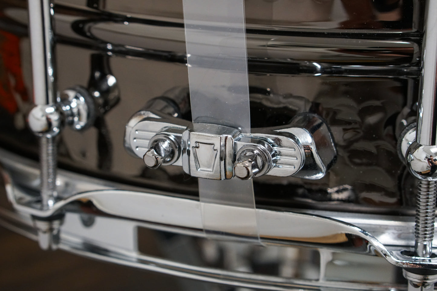 Ludwig 5x14" Black Beauty Hammered Snare Drum w/Tube Lugs (LB416KT)