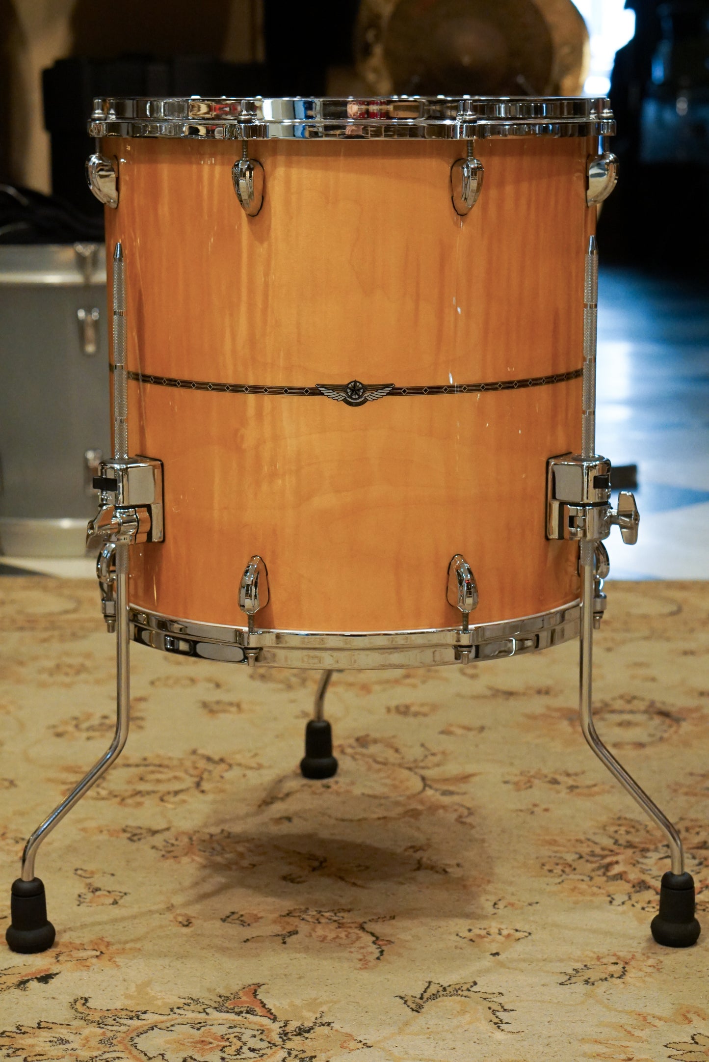 Tama 8/10/12/14/16/22" Star Maple Drum Set - Gloss Natural Curly Maple - w/ Cases
