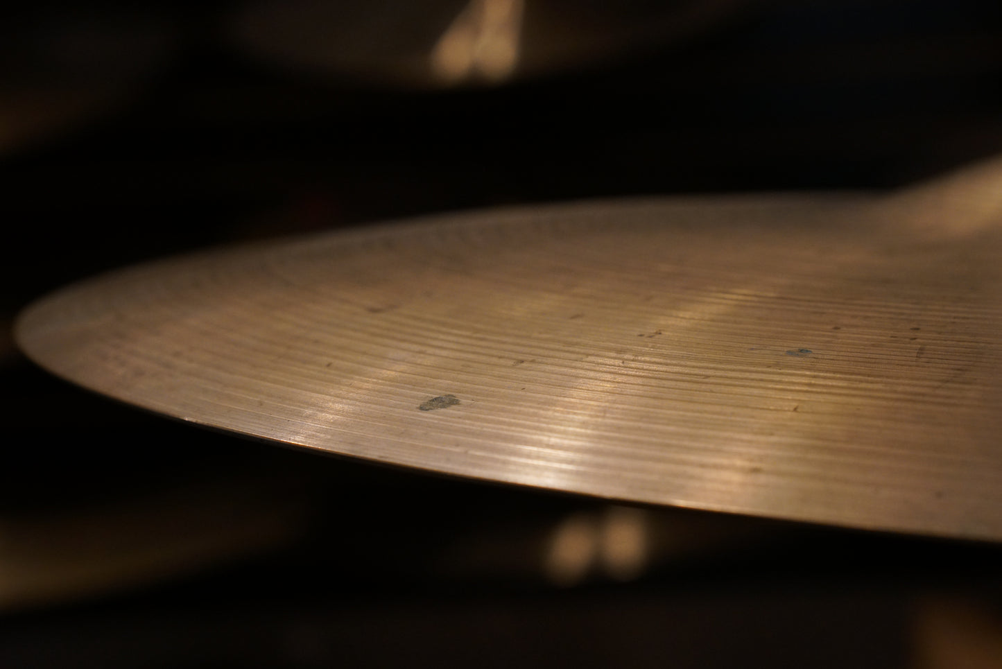Zildjian 20" Avedis 1970s Ride Cymbal - 2818g