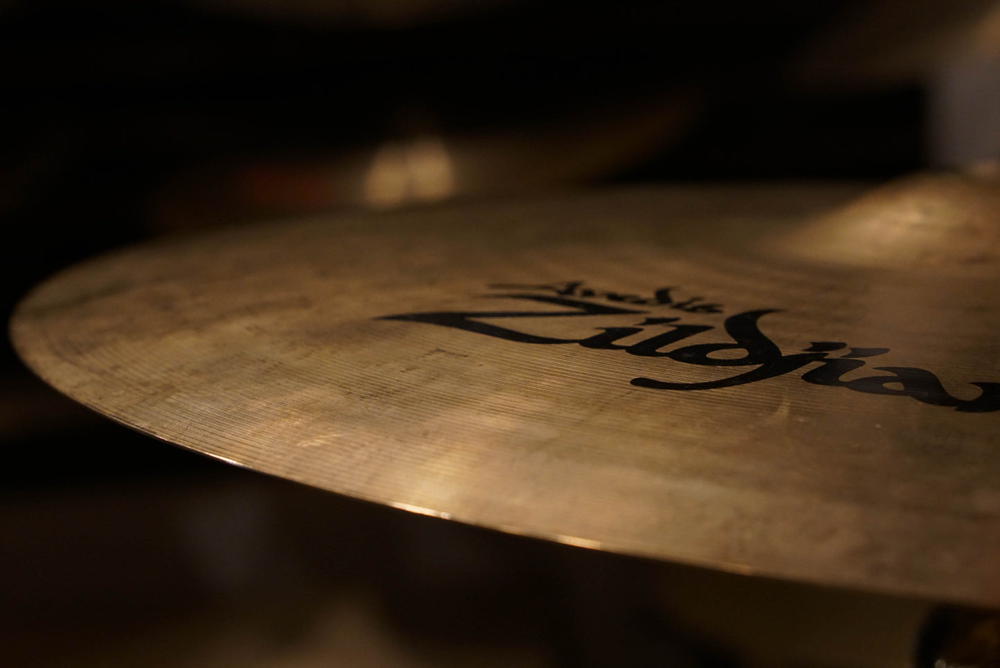 Zildjian 16" A. Custom Crash Cymbal - 1088g