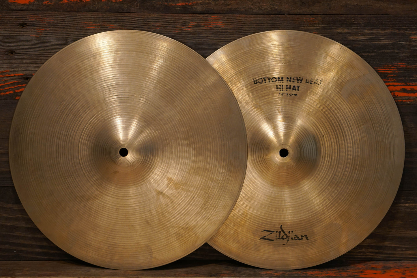 Zildjian 14" Avedis New Beat Hi-Hat Cymbals - 914/1354g