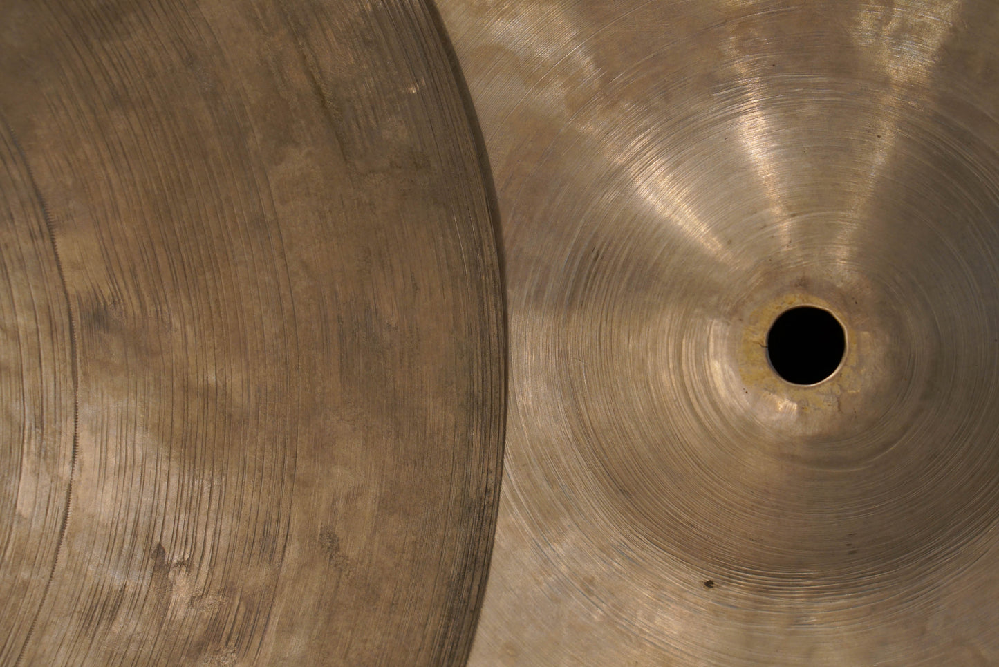 Quiqeg 14" Hi-Hat Cymbals - 690/738g