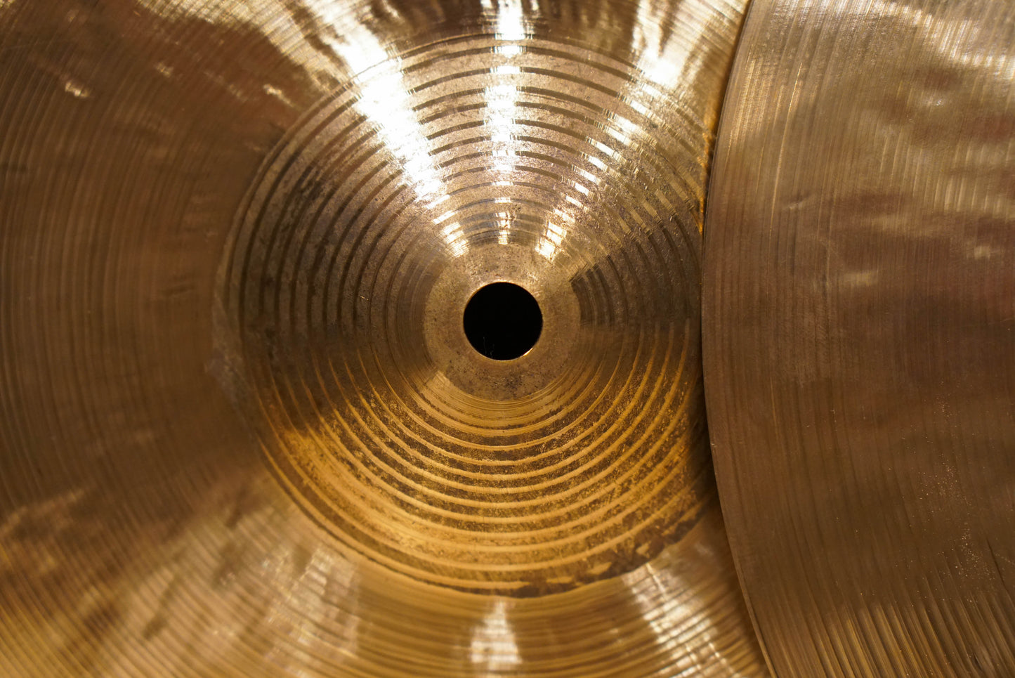Big Island 13" Paper Thin Hi-Hat Cymbals - 695/805g