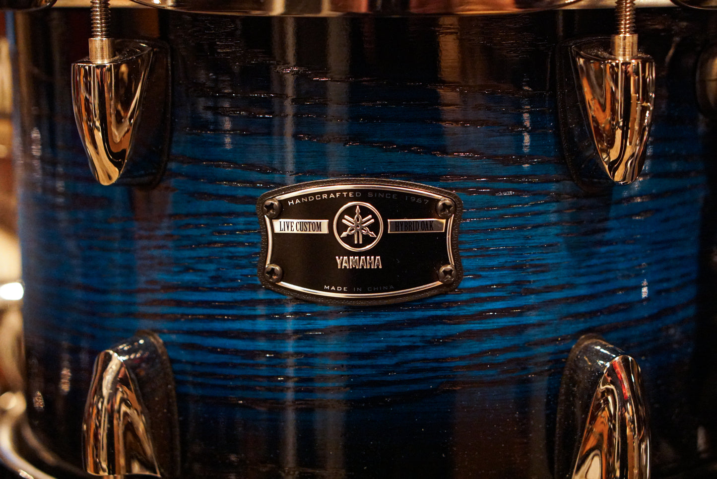 Yamaha 8/10/14/20/5.5x14" Live Custom Hybrid Oak Drum Set - Uzu Ice Sunburst
