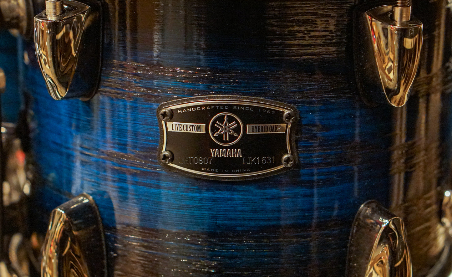 Yamaha 8/10/14/20/5.5x14" Live Custom Hybrid Oak Drum Set - Uzu Ice Sunburst