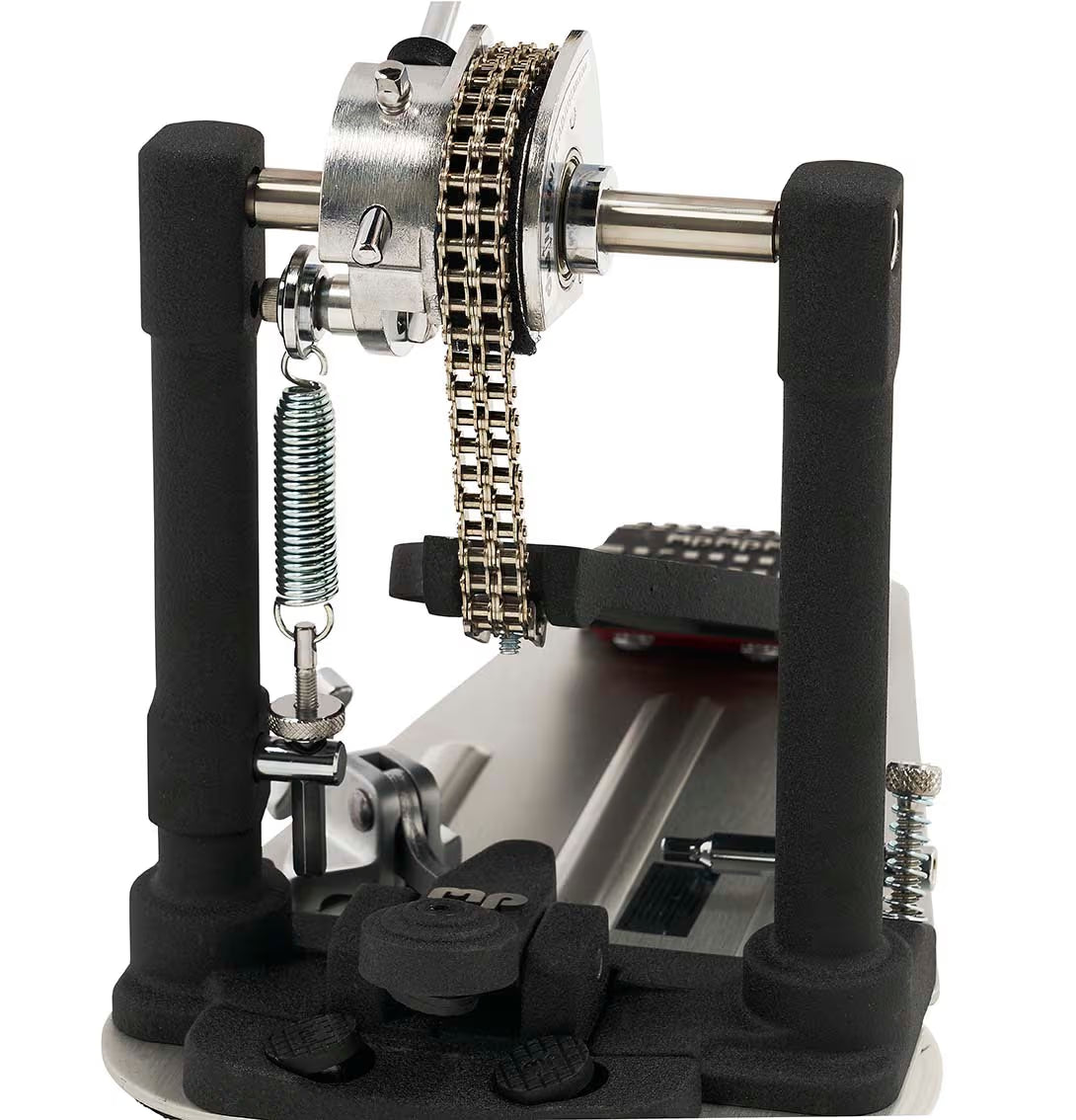 DW 9000 Series Single Bass Drum Pedal w/ bag