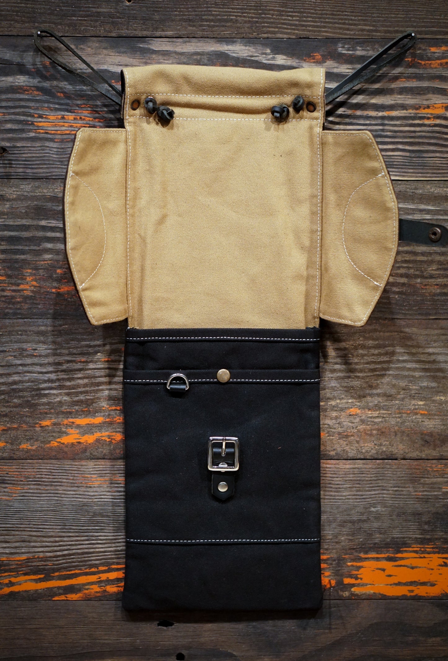 Tackle Waxed Canvas Compact Drum Stick Bag