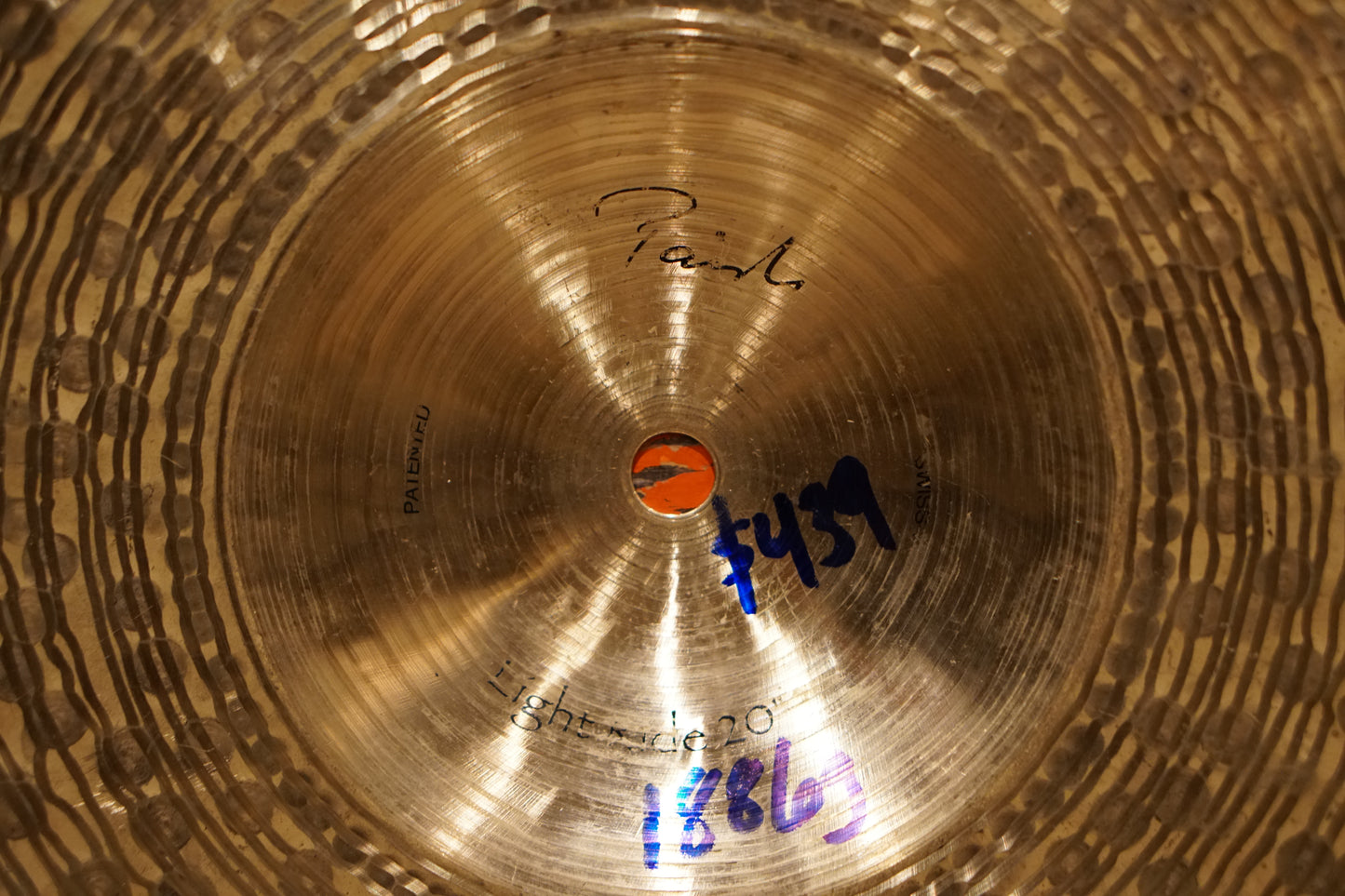 Paiste 20" Signature Traditionals Light Ride Cymbal - 1886g