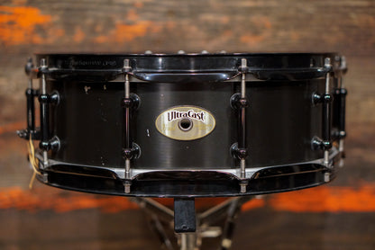 Pearl 5.5x14" Ultracast Aluminum Snare Drum - Black