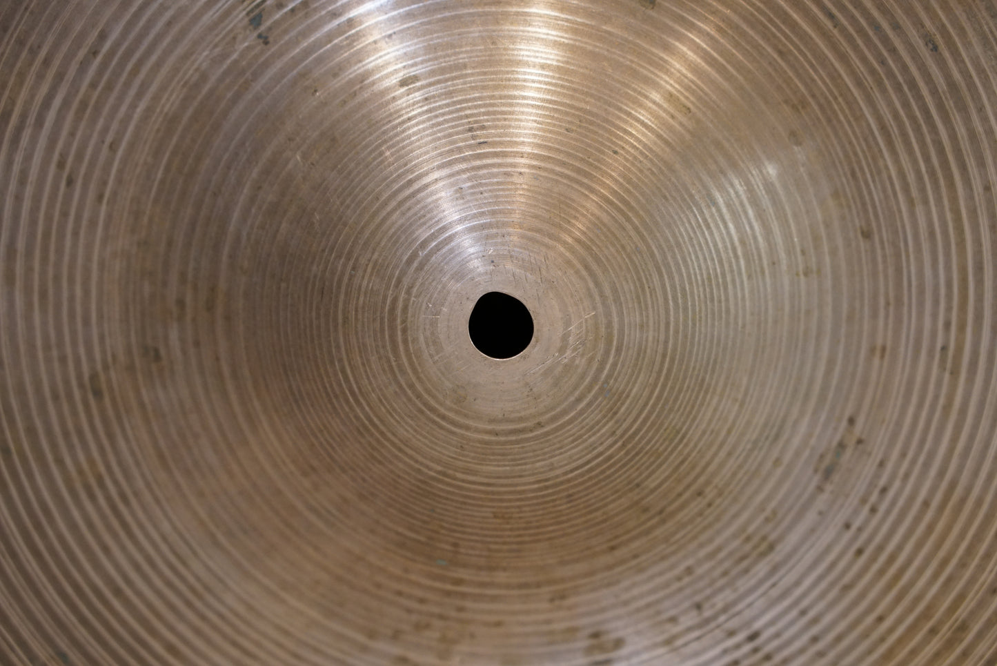 Zildjian 20" Avedis 1970s Ride Cymbal - 2358g