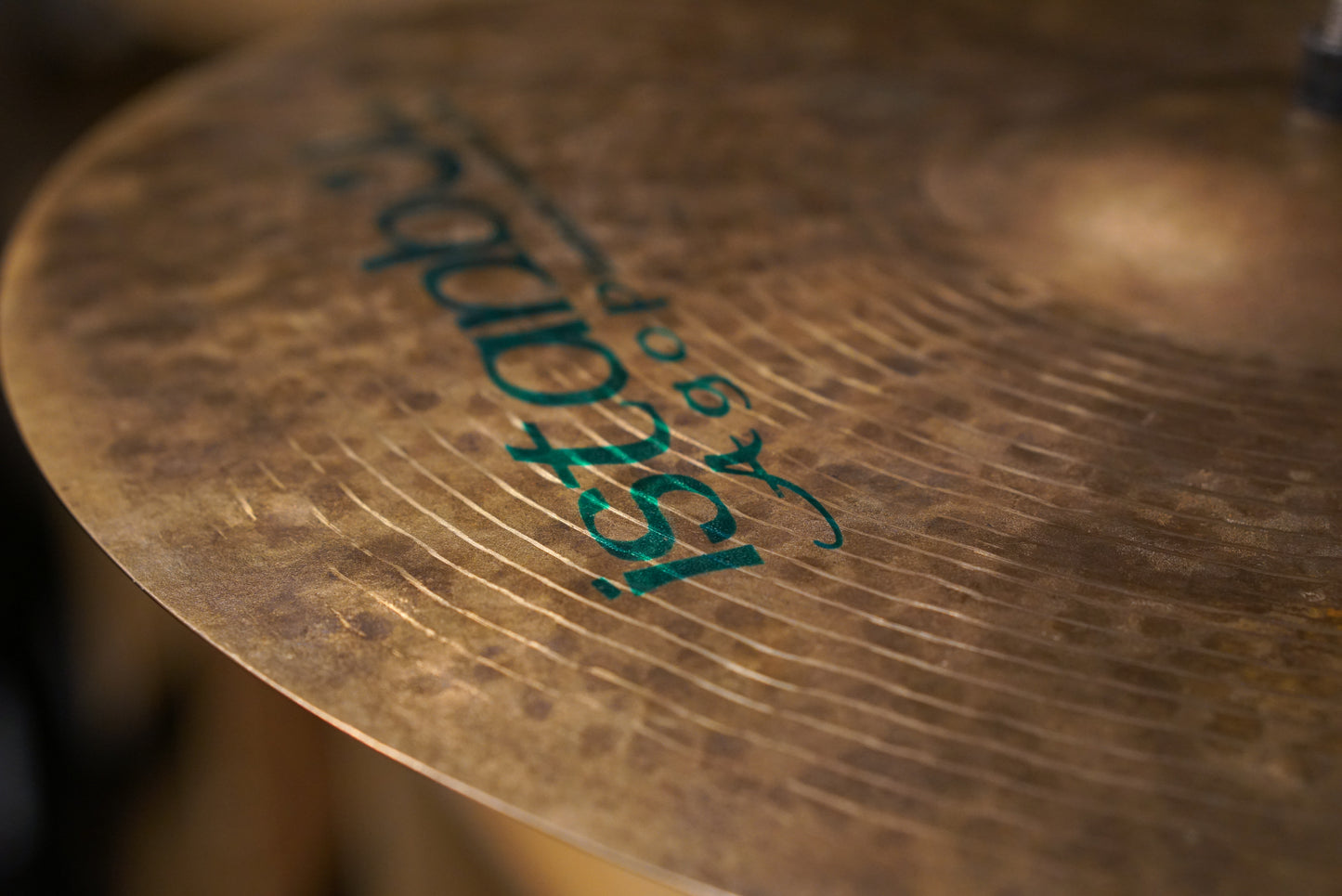 Istanbul Agop 16" Agop Signature Crash Cymbal - 942g