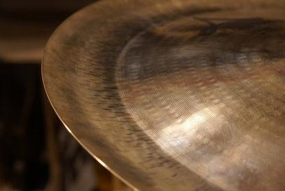Zildjian 18" A. Custom China Cymbal - 1302g
