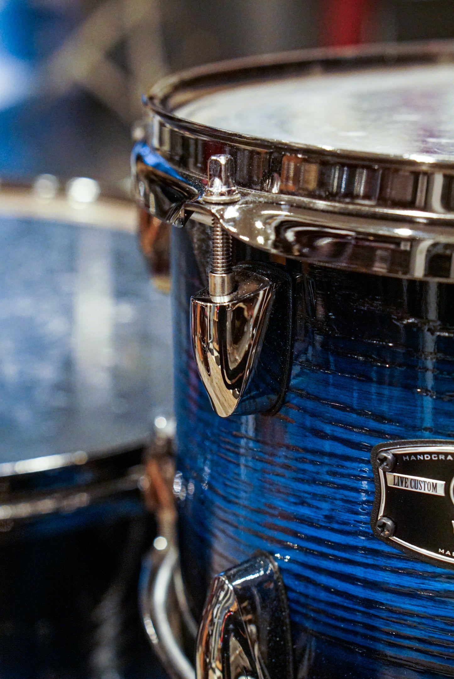 Yamaha 8/10/14/20/5.5x14" Live Custom Hybrid Oak Drum Set - Uzu Ice Sunburst
