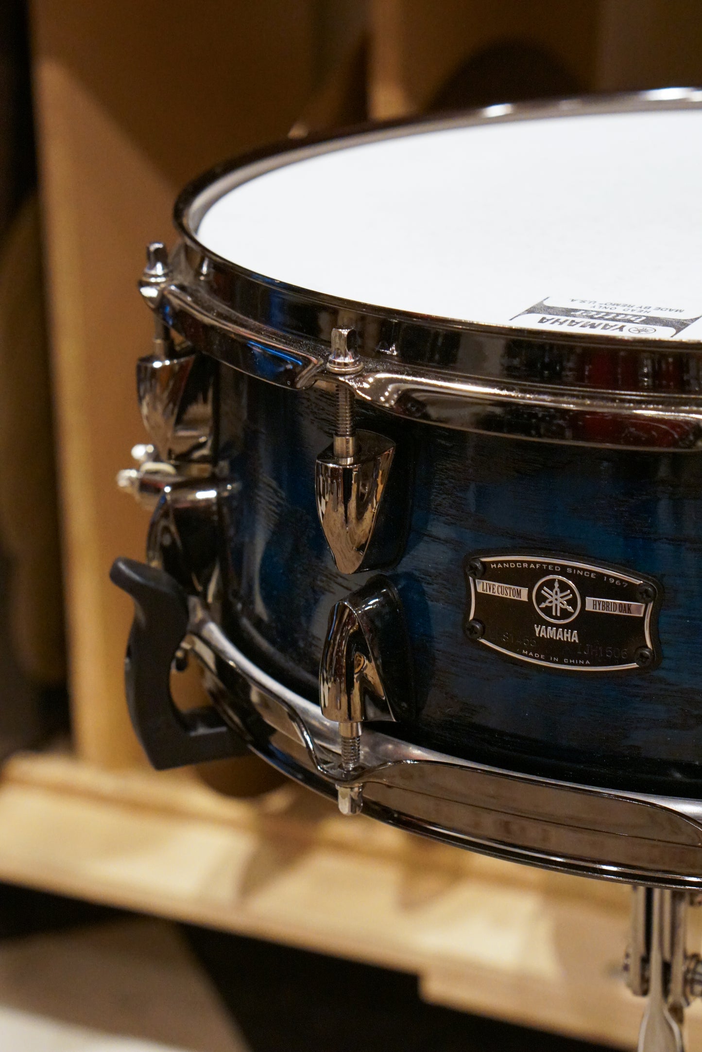 Yamaha 8/10/14/20/5.5x14" Live Custom Hybrid Oak Drum Set - Uzu Ice Sunburst