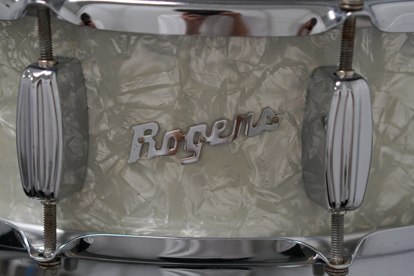 Rogers 5x14" Dynasonic Wood Snare Drum - 1960s White Marine Pearl