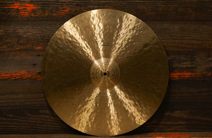 Paiste 22" Signature Traditionals Light Ride Cymbal - 2496g