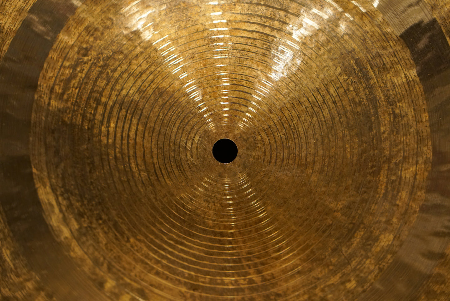 Big Island 24" Dark Bamboo Ride Cymbal - 3233g