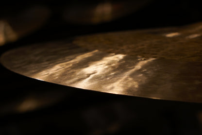 Big Island 24" Dark Bamboo Ride Cymbal - 3233g