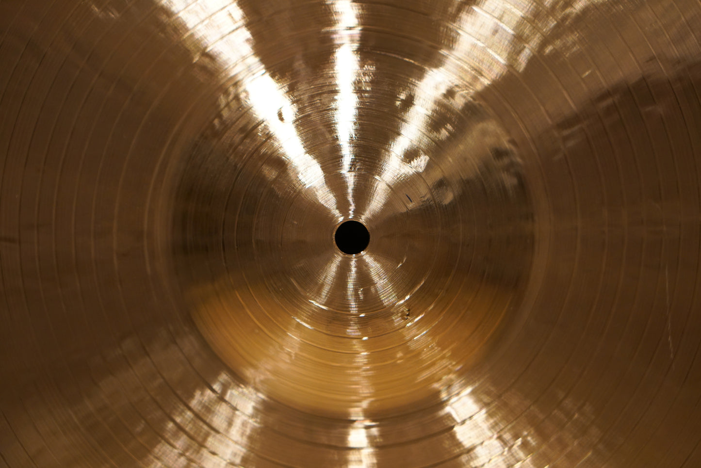 Name Brand 22" Boutique Ride Cymbal - 2350g