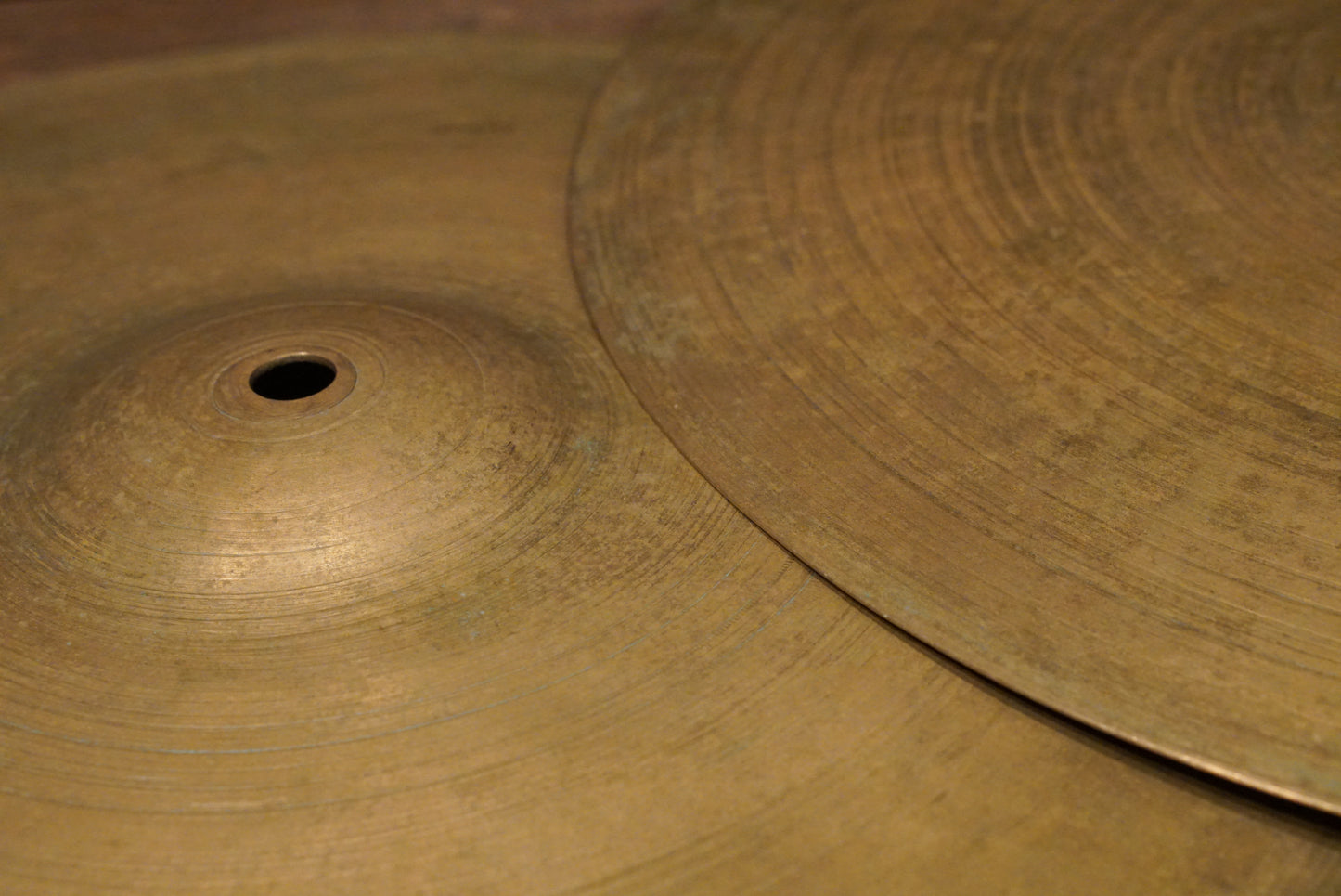 Quiqeg 14 1/4" Dirty Boppa Patina Hi-Hat Cymbals - 858/1024g