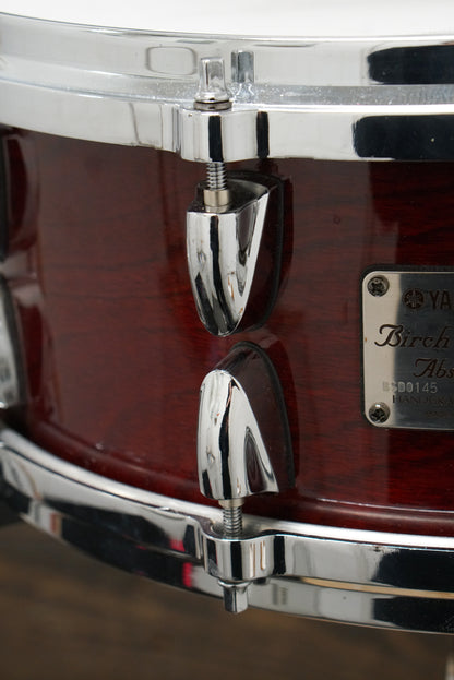 Yamaha 5.5x14" Birch Custom Absolute Snare Drum - Cherry Wood