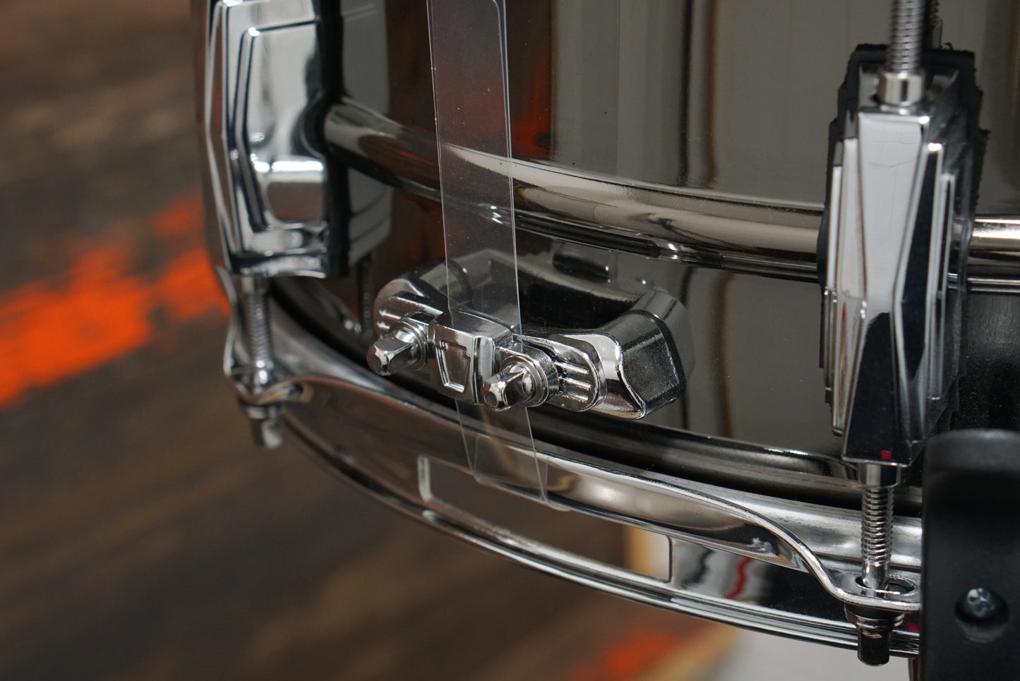 Ludwig 5x14" Black Beauty 8-lug Snare Drum (LB414)