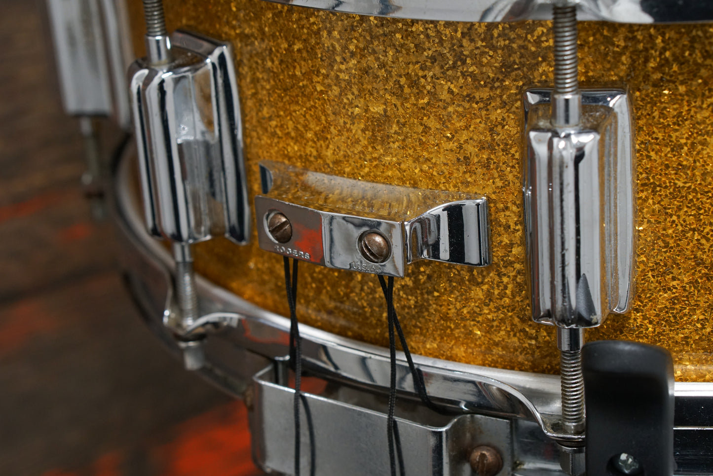 Rogers 5x14" Dynasonic Wood Snare Drum - 1960s Gold Sparkle Pearl