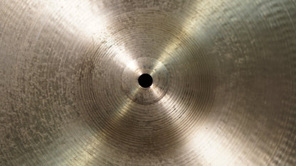 Zildjian 19" Avedis Classic Orchestral Suspended Cymbal - 1934g