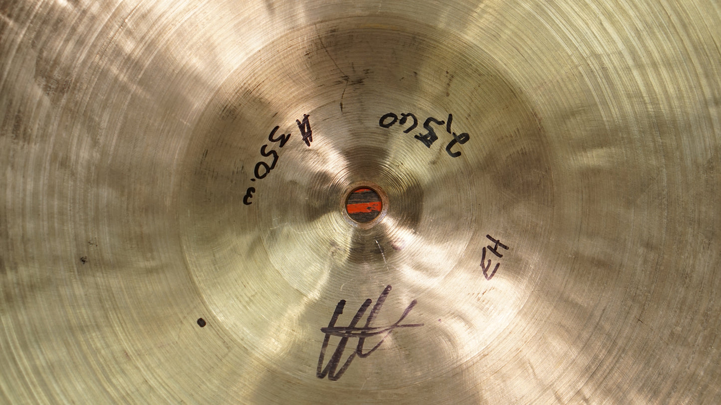 Bosphorus 22" Traditional Light Ride Cymbal - 2560g