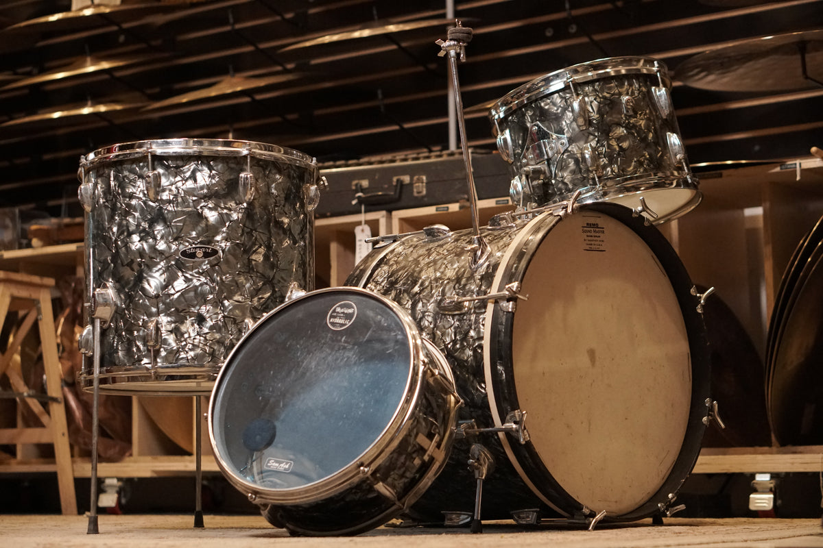 MIJ 13/16/20/5x14" Drum Set - 1960s Black Diamond Pearl