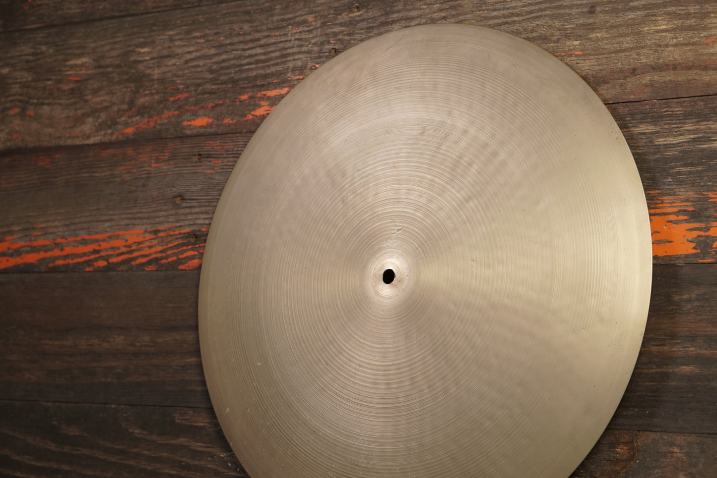 Zildjian 18" Avedis 1970s Flat Ride Cymbal - 2124g