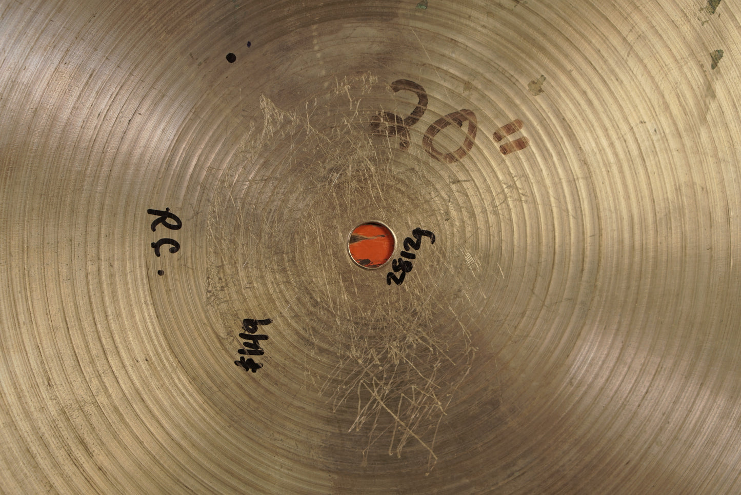Zildjian 20" Avedis Flat Top Ride Cymbal - 2812g