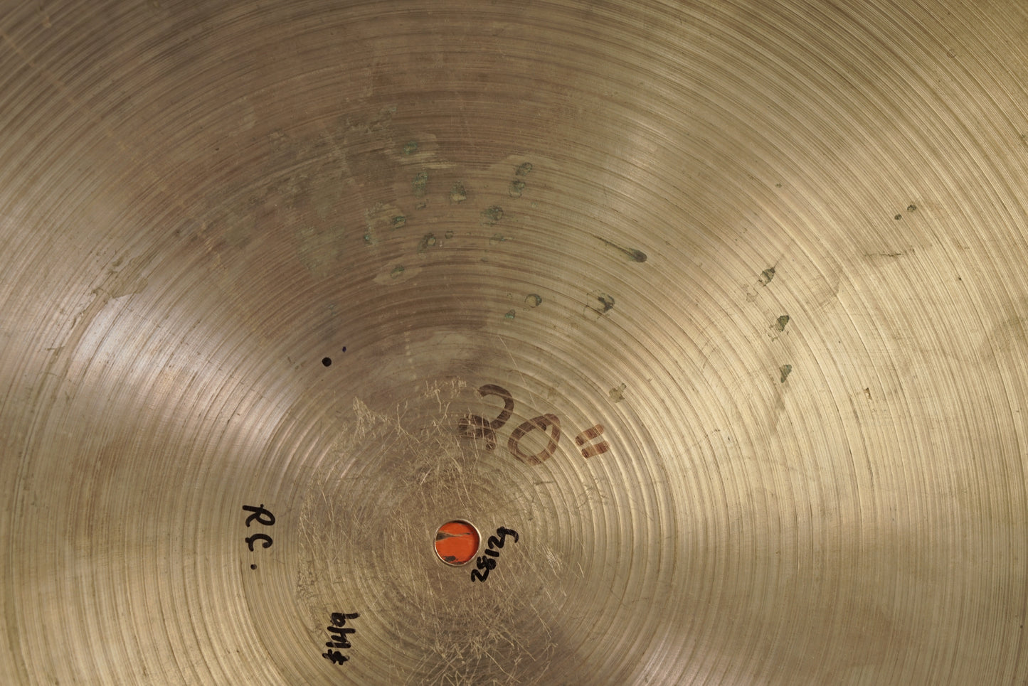 Zildjian 20" Avedis Flat Top Ride Cymbal - 2812g