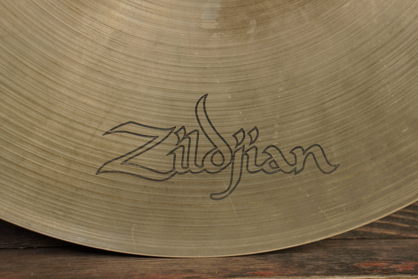 Zildjian 20" Avedis Flat Top Ride Cymbal - 2812g