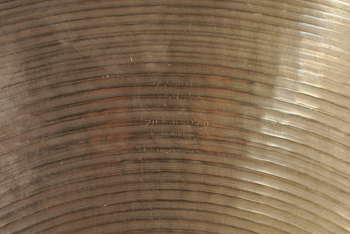 Zildjian 22" Avedis 1970s Ride Cymbal - 3062g