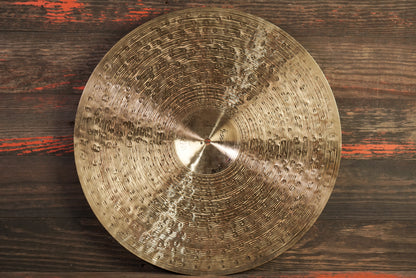 Paiste 22" Signature Traditionals Light Ride Cymbal - 2554g