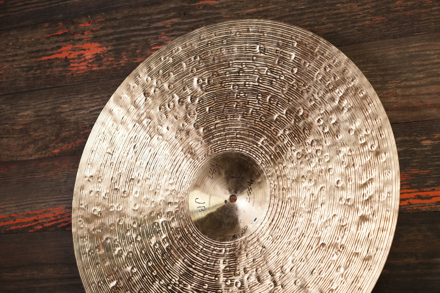 Paiste 22" Signature Traditionals Light Ride Cymbal - 2554g