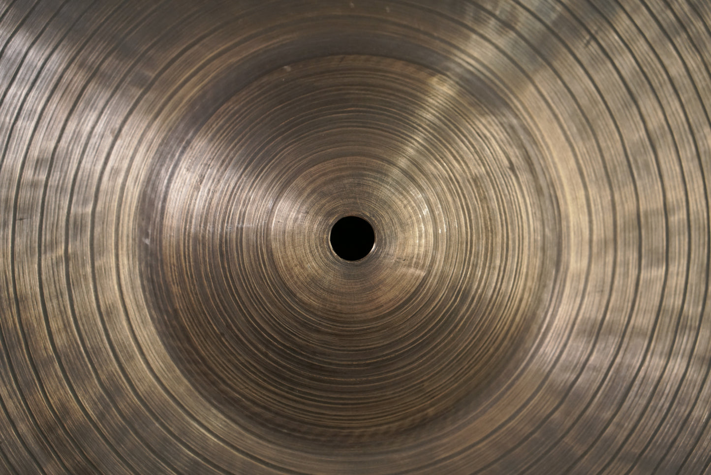 Name Brand 22" Anniversary Ride Cymbal - 2220g