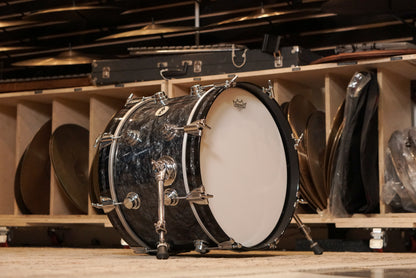DW 12x18" Collector's Series Bass Drum - Black Diamond Pearl