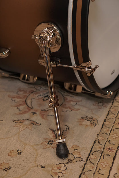 Slingerland 12/14/20/5.5x14" Radio King Outfit Drum Set - Black and Gold Lacquer