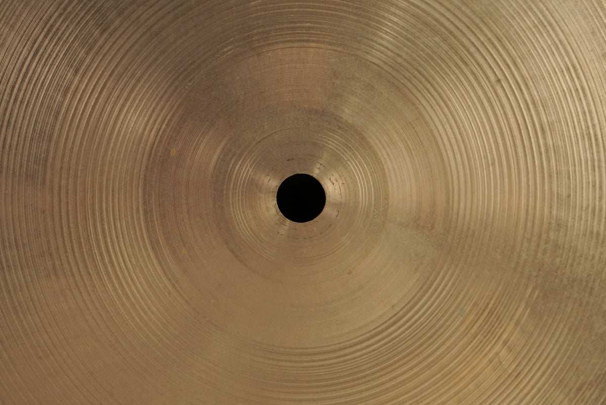 Zildjian 20" A. Custom Flat Top Ride Cymbal - 2132g
