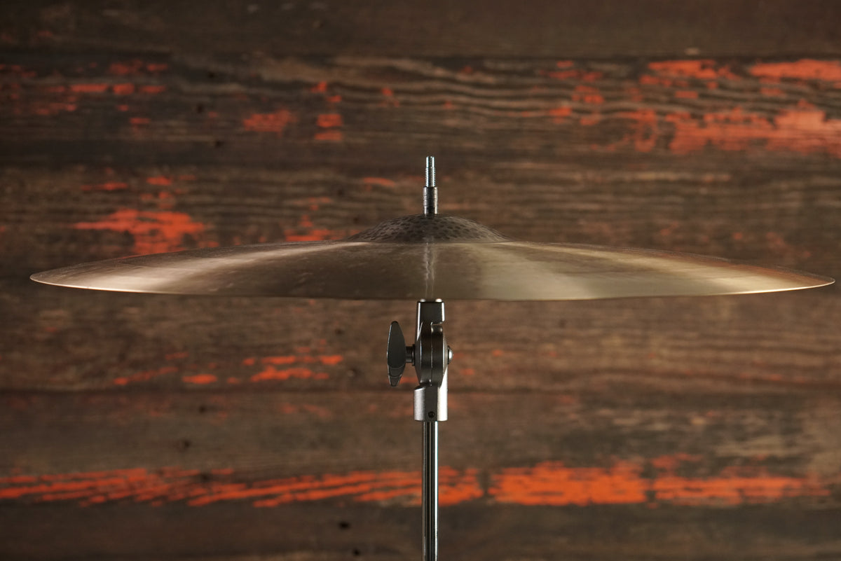 Sabian 22" HHX Complex Medium Ride Cymbal - 2700g