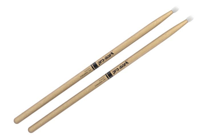 Promark Classic Forward 747 Hickory Oval Nylon Tip Drum Stick